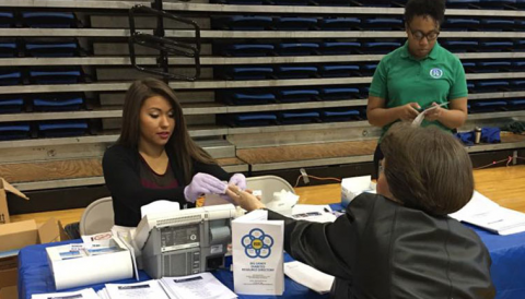 Brittany Martin screening Kentuckians for diabetes